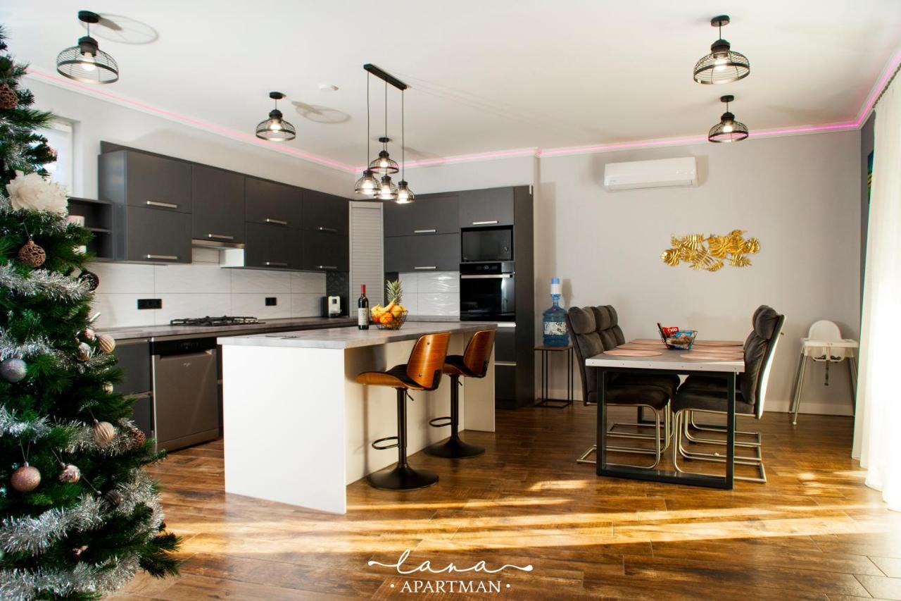 Lana Apartman Makó Exterior foto